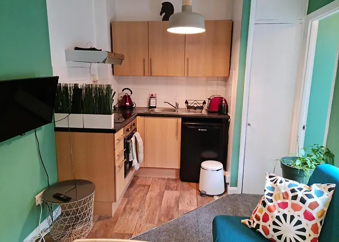 Elegant 1-Bedroom Apartment In Camden Town